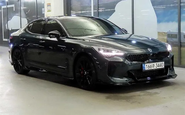 K7프리미어 중고차 스팅어 마이스터 AWD 3.3 GT 매물 사진 7 - 2022/01 94,361km